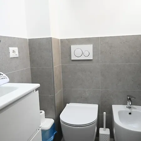 Daire F007 - Fano, Monolocale Fronte Mare In Con Piscina Fano